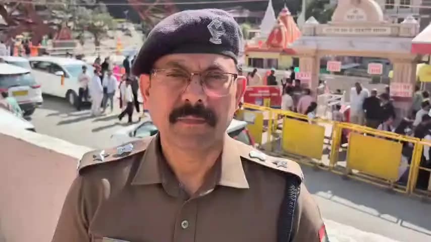 नैनीताल: वीकेंड के दौरान यातायात व्यवस्था को सुचारू बनाए रखने के लिए SP ट्रैफिक डॉ. जगदीश चन्द्र ने यातायात प्लान की दी जानकारी