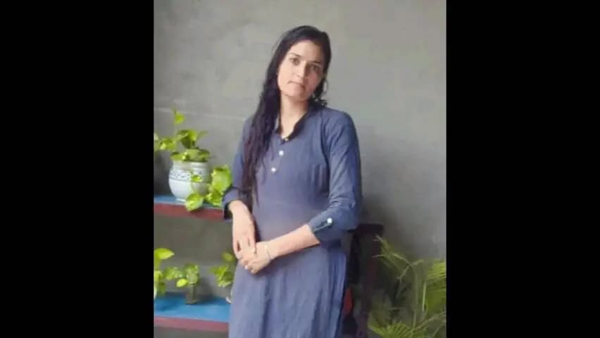 बड़ौत: बिजरौल-वाजिदपुर मार्ग पर गन्ने के खेत में 2 दिन से लापता महिला का शव मिला, फौजी पति पर आरोप
