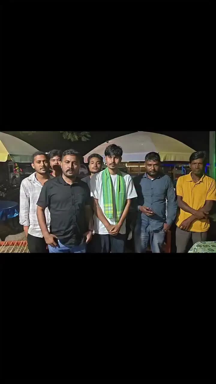 বিলাসীপাৰা ভাগ: ঘৰে ঘৰে জনগোষ্ঠীৰ যাত্ৰা সন্দৰ্ভত বিলাসীপাৰা সমিতিৰ গৰিয়া মৰিয়া দেশী জাতীয় পৰিষদৰ সভাপতি প্ৰতিক্ৰিয়া।