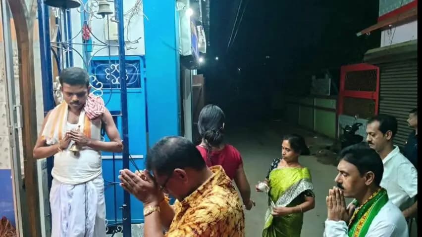 ধর্মনগর: ধর্মনগর এলাকায় শনিপূজায় অংশগ্রহণ করেন এলাকার বিধায়ক