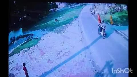 महुआ: महुआ छतवारा: जेवर ठगी में CCTV फुटेज आया सामने, पुलिस कर रही जांच