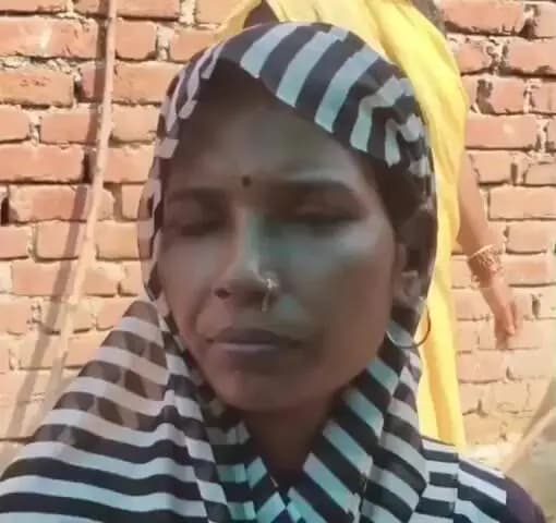 शाहजहांपुर: उपलों के ढेर पर मिली नवजात बच्ची, मानती देवी ने गोद लेने की जताई इच्छा, सुनिए महिला ने क्या कहा