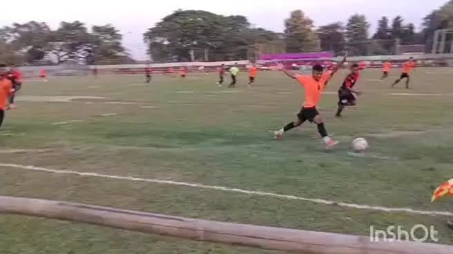 পলাশবাৰী: পলাশবাৰীত ফুটবল খেল প্ৰতিযোগিতা অনুষ্ঠিত
