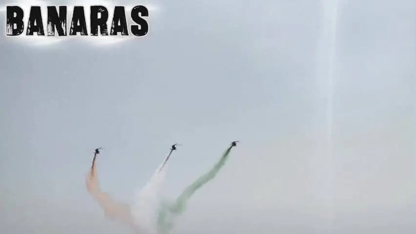 बनारस के नमो घाट और मा गंगा के ऊपर भारतीय वायुसेना के ऐतिहासिक 'Wings Over Ganga' एयर शो ने हर किसी का दिल जीत लिया है