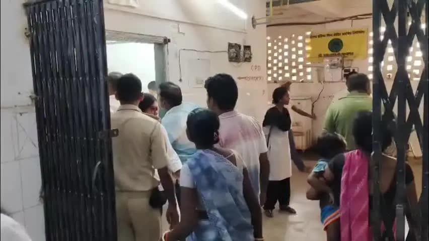रजौली: टोटो की टक्कर से बाइक सवार युवक घायल, नवादा किया गया रेफर