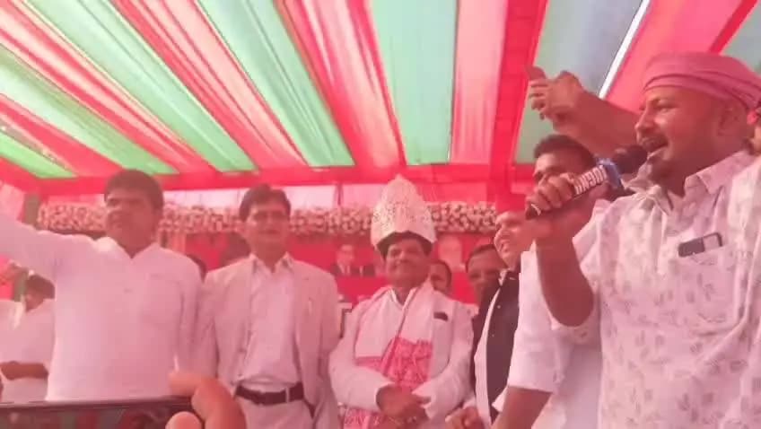 फूलपुर: पूर्व ब्लाक प्रमुख विजय बहादुर यादव की पुण्यतिथि पर हुआ विराट कुश्ती दंगल, जुटे नामी पहलवान