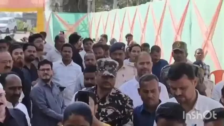 गया टाउन सीडी ब्लॉक: अनंत सिंह के निष्कासन पर मीडिया के सवालों से बचती दिखीं मनोरमा देवी, जदयू की कमजोरी पर बोलीं: 'पार्टी कमजोर नहीं!'