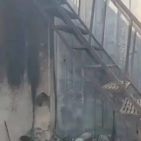 रायपुर: पंडरी स्थित महालक्ष्मी मार्केट में लगी आग पर त्वरित कार्रवाई से पाया गया काबू, कोई जनहानि नहीं