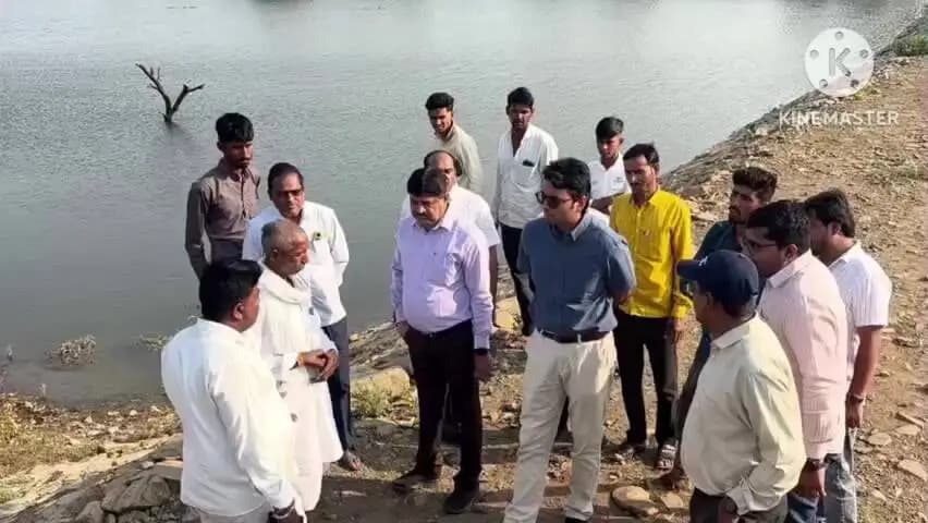आगर: ग्राम गरड़ा का अमृत सरोवर बना जल संरक्षण का मॉडल, किसानों को सिंचाई और पशुओं को मिल रहा पानी