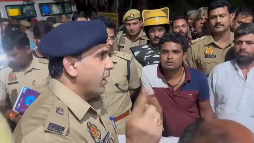 फिरोज़ाबाद: छटनपुर में शरद पूर्णिमा के अवसर पर टेसू-झांझी विसर्जन के लिए जा रहे ग्रामीणों को बेकाबू कार ने रौंदा, 5 की हुई मौत
