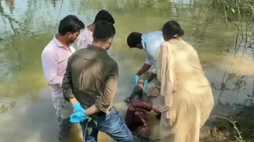 बलौदाबाज़ार: बलौदा बाजार: तालाब में मिला 16 वर्षीय किशोर सुजल गेंड् का शव, हत्या की आशंका से मचा हड़कंप