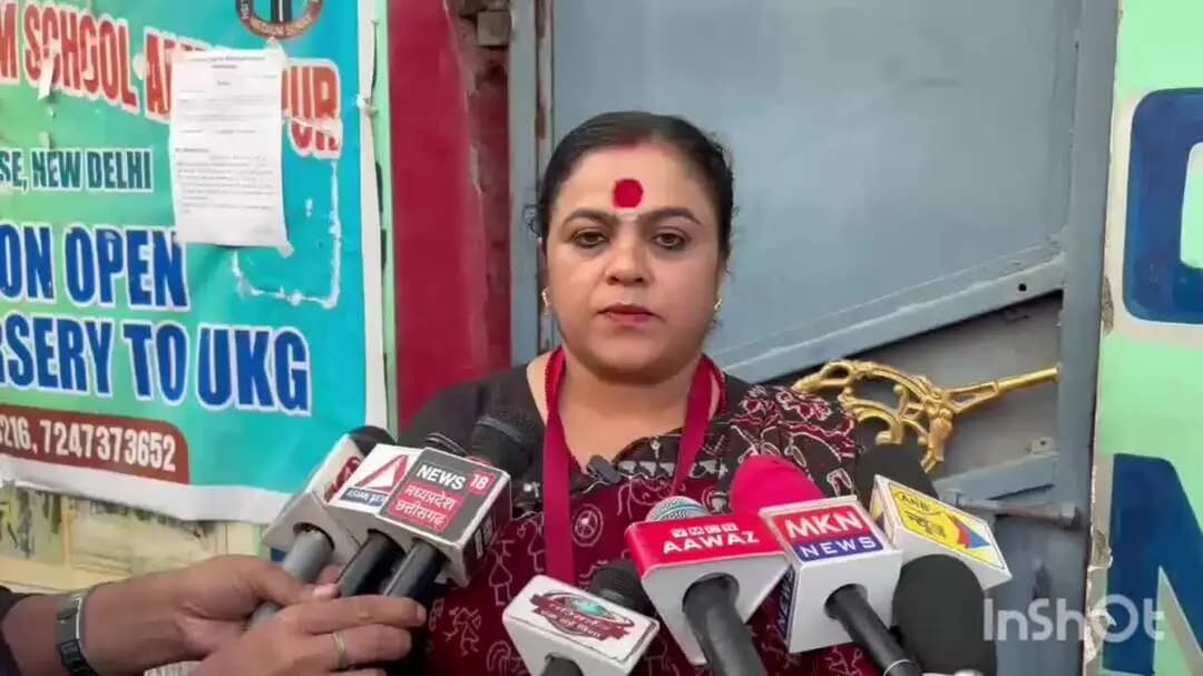अंबिकापुर: अंबिकापुर शहर की सोशल एक्टिविस्ट और अधिवक्ता शिल्पा पांडे ने उर्सु लाइन स्कूल में एक छात्रा को निकालने को लेकर क्या कहा