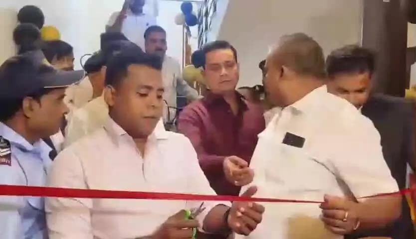 बरबीघा: शेखपुरा में 18 साल बाद शुरू हुआ सिनेमा हॉल, डीएम और विधायक ने किया उद्घाटन
