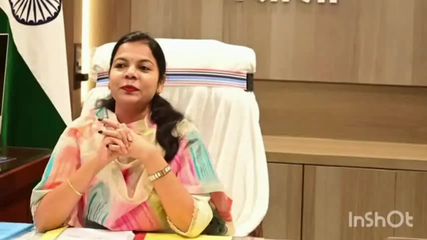 हाजीपुर: वैशाली DM ने 28 से 30 अक्टूबर तक वर्षा, मेघगर्जन एवं वज्रपात की संभावना पर सतर्कता बरतने की अपील की