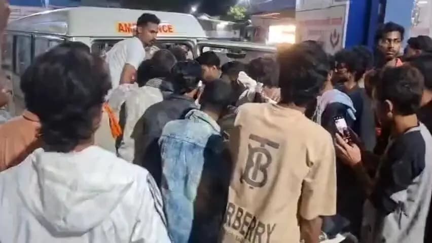 दमोह: हरदुआ केवलारी में पिकअप सवार 3 युवकों से मारपीट, 2 गंभीर हालत में जबलपुर रेफर; पुलिस जांच शुरू, परिजनों में आक्रोश