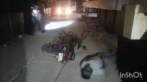 बिंदकी: बिंदकी के महिला डिग्री कॉलेज के बगल वाली गली में टूटे तार के करंट की चपेट में आने से बाइक सवार फालूदा दुकानदार की मौत