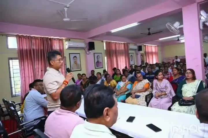 মৰিগাঁও: আজি ভাৰতীয় জনতা পাৰ্টিৰ মৰিগাঁও জিলা কাৰ্যালয়ত এখন বিশেষ পৰ্যালোচনা সভা অনুষ্ঠিত