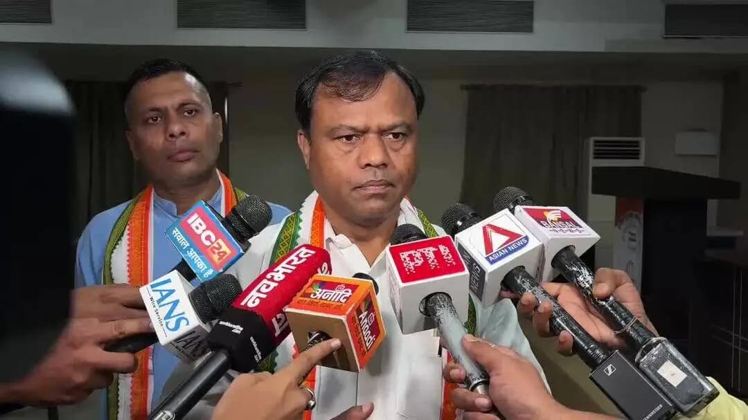 बास्तानार: दिल्ली रैली पर दीपक बैज ने BJP को दिया न्योता, कहा- एयरपोर्ट पर खड़े होकर गिन लेना कांग्रेसियों की संख्या