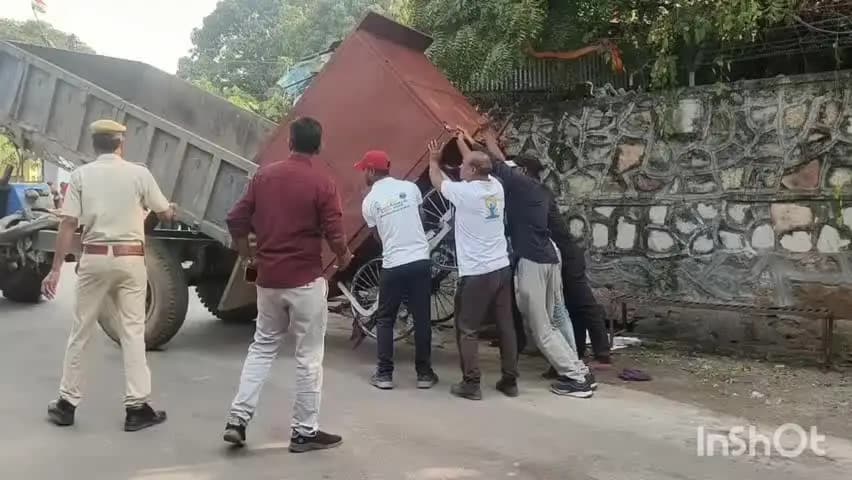 रावतभाटा: रावतभाटा में फिर चला अतिक्रमण हटाओ अभियान, पिचरोल में वर्षों पुराना अतिक्रमण ध्वस्त, NTC चौराहे पर गुमटी हटाई