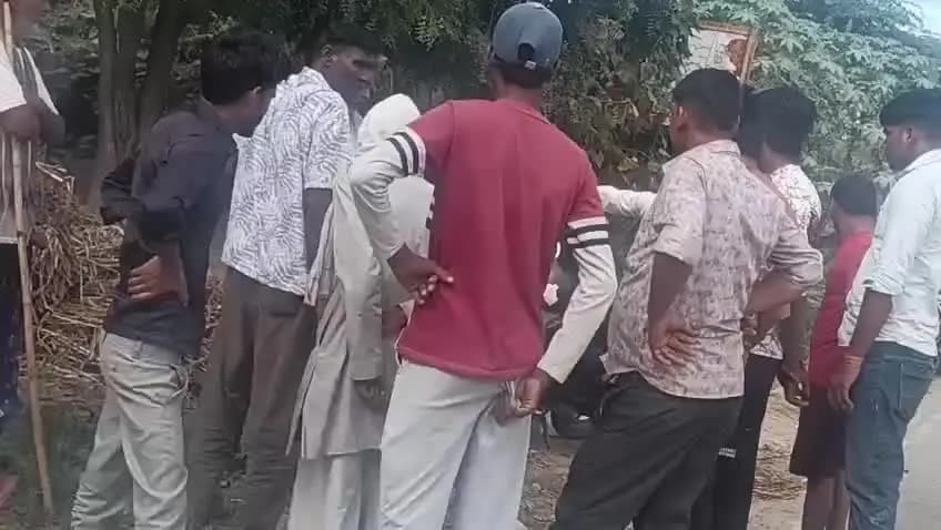 डेरापुर: पल्हनापुर गांव के पास कुत्ते को बचाने के प्रयास में बाइक सवार दो युवक घायल, एक को जिला अस्पताल रेफर किया गया