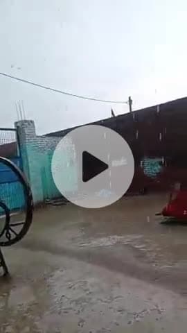रसूलाबाद कोतवाली क्षेत्र दांती गांव में मुसराधार बारिश कानपुर देहात में और लोग परेशान रसूला
अंकित कुमार रसूलाबादक
@#@