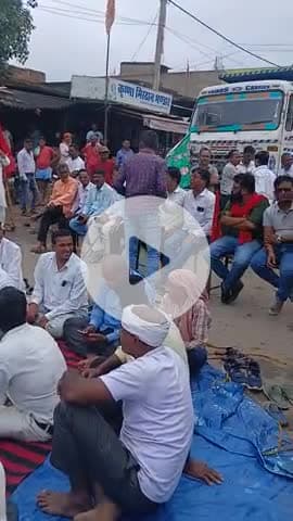 Male party road jam barmasiya more