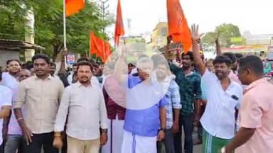 திருப்பூர் வடக்கு: தென்னம்பாளையம் , புதிய பேருந்து நிலையம் உள்ளிட்ட 15 இடங்களில் போராட்டத்தில் ஈடுபட்ட இந்து முன்னணியினர் கைது