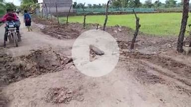 दतरेंगी से कुम्हरखान पहुँच मार्ग हुआ बंद, गैस पाईप के लिए किया गया गड्ढ़ा,ग्रामीणों को हो रही परेशानी।@collector-balodbzr