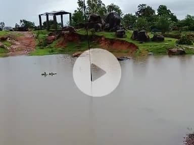मंडी क्रेशर #पानी की #वजह से रास्ता जाम #हो गई है