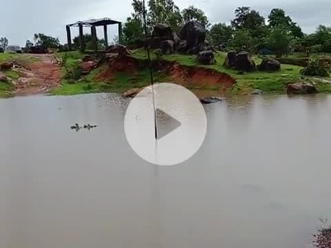 मंडी क्रेशर #पानी की #वजह से रास्ता जाम #हो गई है