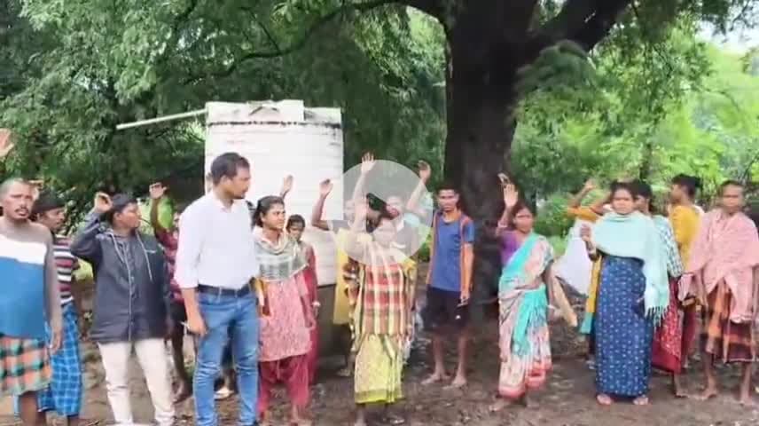 हाट गम्हरिया: सड़क निर्माण में JCB से कसिरा गांव की पाइप लाइन क्षतिग्रस्त, दो माह से ग्रामीण पानी के लिए परेशान