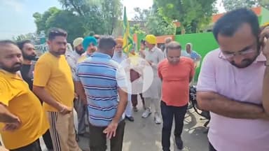 ਭਵਾਨੀਗੜ੍ਹ: ਪਿੰਡ ਬਲਦ ਕਲਾਂ ਵਿਖੇ ਚਿੱਪ ਵਾਲੇ ਮੀਟਰ ਲਗਾਉਣ ਆਏ ਅਫਸਰਾਂ ਦਾ ਕਿਸਾਨਾਂ ਨੇ ਕੀਤਾ ਘਿਰਾਓ