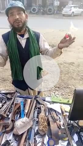 vote mangte Hain
#vote #Garib#neta#Uttrakhand #khatima#Garib ki hai #help#difficult #life@khatima