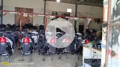 electronic vehicle फैक्ट्री में कैसे बनती है