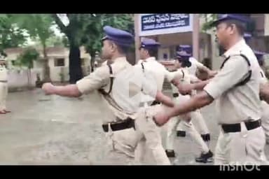 నెక్కొండ: ప్రజల ఫిర్యాదులపై తక్షణమే స్పందించాలి పోలీస్ కమిషనర్  సన్ ప్రీత్ సింగ్