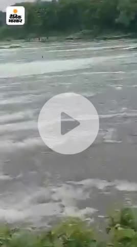 सावधान रहे अपने छोटे बड़े बच्चों को नदिया कट पर जाने से रोके घर पर ही रखें