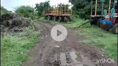 कडेगाव: कडेगावातील वांगीत जि प शाळेच्या रस्त्याची दुरावस्था, चिखल व खड्ड्यातूनच विद्यार्थ्यांना काढावी लागते वाट #jansamasya