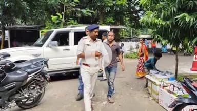 গোয়ালপোখর ১: গোয়ালপোখর থানার শ্রীপুর উদয়নগর গ্রাম থেকে গ্রেফতার বাংলাদেশী নাগরিক দিলীপ মন্ডল