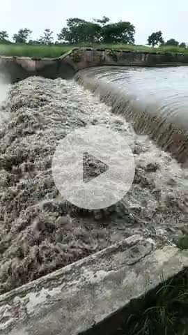 गंडक नदी का जल स्तर बढ़ जाने के कारण 6 दरवाजा खोला गया