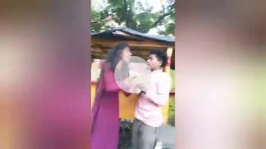 மதுரவாயல்: காதல் விவகாரம் - நெசப்பாக்கத்தில் இளைஞரை சரமாரியாக தாக்கிய இளம்பெண்களால் பரபரப்பு..