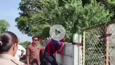 કોટડા સાંગાણી: કોટડાસાંગાણીના હનુમાનજી મંદિરે લુંટ ચલાવનાર આરોપીઓ પાસે ઘટનાનું રિહર્સલ કરાવાયું, ત્રણથી વધુ ગુના પરથી પડદો ઊંચકતી પોલીસ