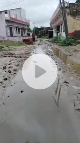 रामनगर धतूरी में बारिश से सड़को की हालत
#बारिश
#पंचायत