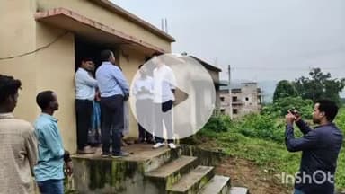 ଚିତ୍ରକୋଣ୍ଡା: ମାଲକାନଗିରି ଜିଲ୍ଲା ଚିତ୍ରକୋଣ୍ଡା ବ୍ଲକର ଓରାପଦର୍ ଅଞ୍ଚଳ ଗ୍ରସ୍ତ କଲେ ମାଲକାନଗିରି ଜିଲ୍ଲାପାଳ