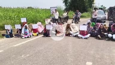 आज भुसाव कालेज में छात्रों के द्वारा पानी व लाइट की व्यवस्था नहीं होने कारण हड़ताल #की गई
#न्यूज भुसावर