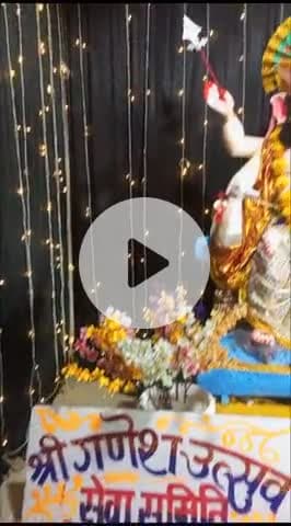 गणेश जी की अद्भुत सुंदर झांकी गंज बासौदा के वार्ड नंबर 23 बेदनखेड़ी क्षेत्र में लगी हुई है।
#ganjbasoda#bedankhedi