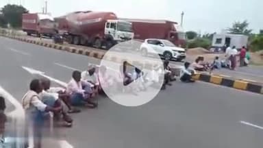 తిప్పర్తి: నార్కట్పల్లి అద్దంకి హైవే పై యూరియా కోసం రైతులు ధర్నా భారీ ట్రాఫిక్ జామ్