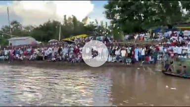 চমৰীয়া: চাম্পুপাৰা কলহীনৈত ৰাজ্যিক ভিত্তিক নাও খেল প্ৰতিযোগিতা।