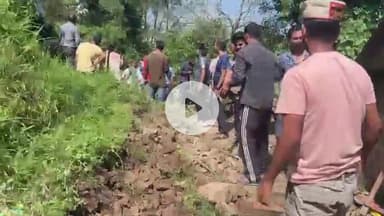 कसौली: खजरेट गांव में एम्बुलेंस रोड पर किए गए अतिक्रमण को उच्च न्यायालय के आदेश से हटाया गया