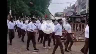 मक्सूदनगढ़: मक्सूदनगढ़ में राष्ट्रीय स्वयंसेवक संघ ने निकाला पद संचलन नगर के लोगों ने किया जगह-जगह भव्य स्वागत
