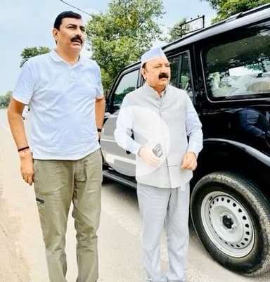 अमेठी के लोकप्रिय सांसद एवं हम सबके राजनीतिक मार्गदर्शक माननीय श्री किशोरी लाल शर्मा जी को जन्मदिन की हार्दिक शुभकामनाएँ ।
#KishoriLalSharma